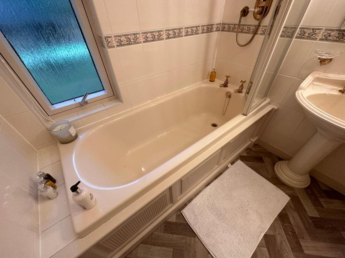 One Dunbar Court Gleneagles Village Auchterarder Extérieur photo